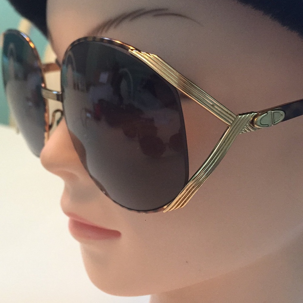 Christian Dior Sunglasses - Picture 4 of 7